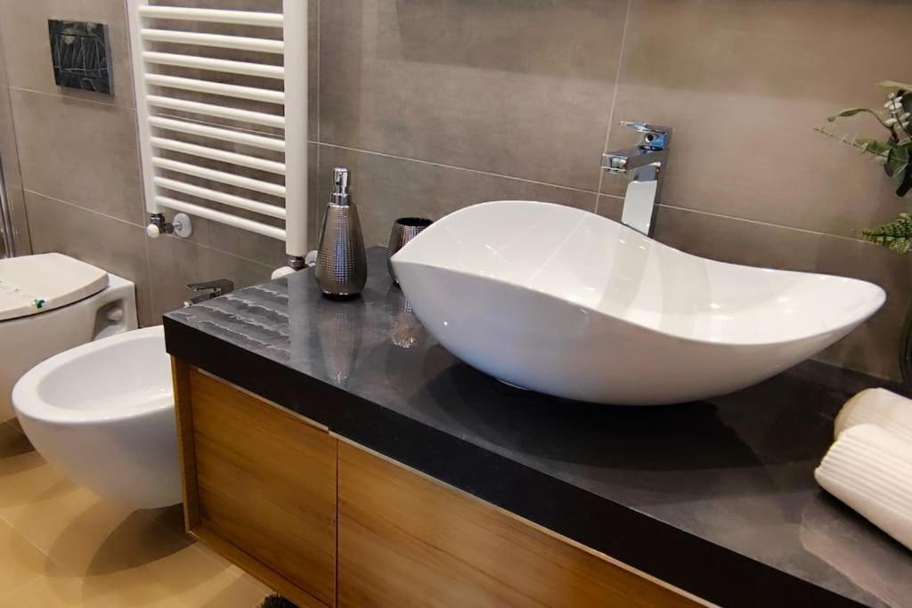 Casa Relax - 500 Mt. Dal Centro Daire Torino Dış mekan fotoğraf